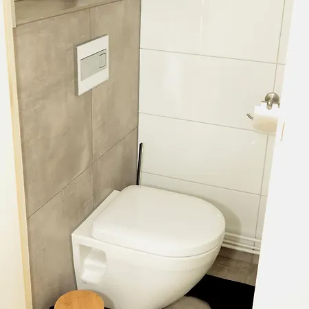 木屋 't Veluwse Boshuus 44 *