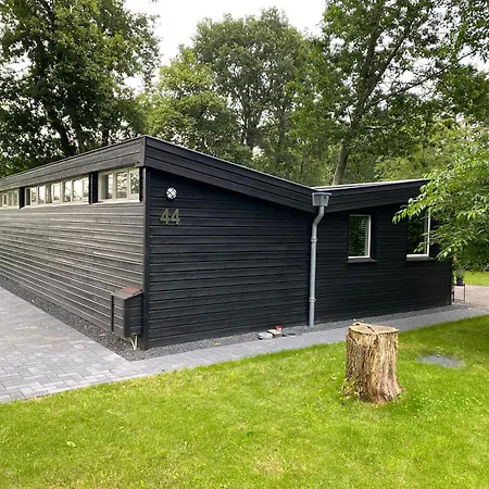 't Veluwse Boshuus 44 * Hattemerbroek